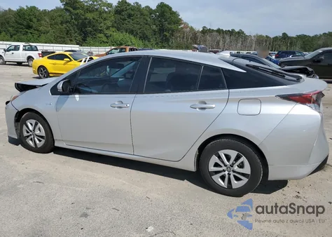 2017 Toyota Prius z USA, uszkodzony, nr VIN JTDKARFU4H3036742